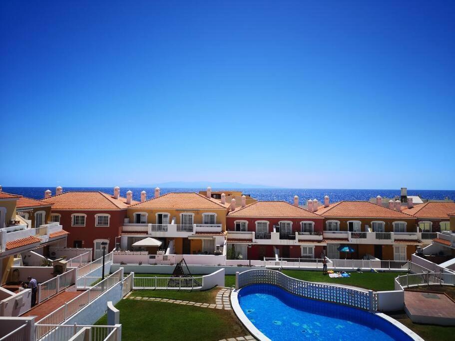 Apartment Am Meer Mit Pool سانتا كروز دي تينيريف المظهر الخارجي الصورة