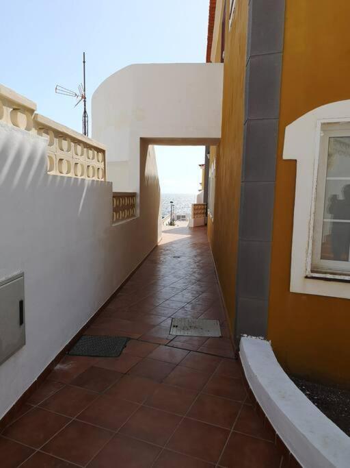 Apartment Am Meer Mit Pool سانتا كروز دي تينيريف المظهر الخارجي الصورة